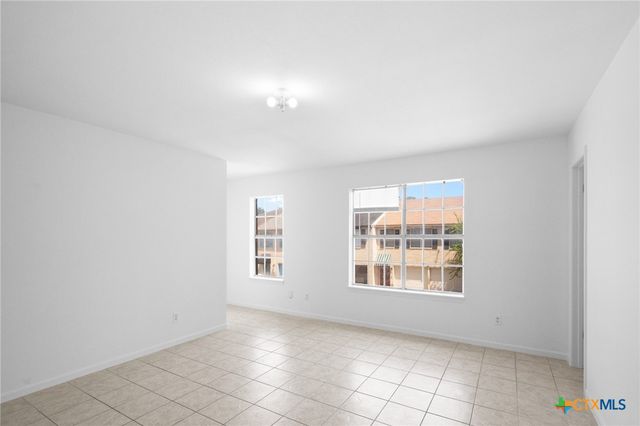 103 Sherwood Drive D, Victoria, TX 77901