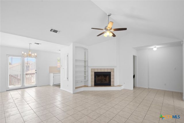 103 Sherwood Drive D, Victoria, TX 77901