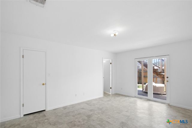 103 Sherwood Drive D, Victoria, TX 77901