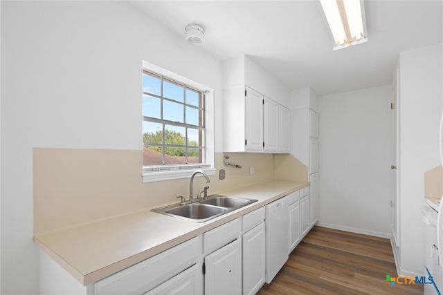 103 Sherwood Drive D, Victoria, TX 77901