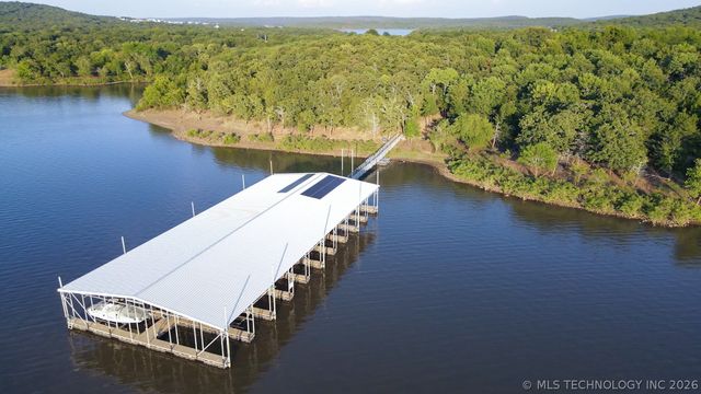 29 Pebble Ridge Road, Eufaula, OK 74432