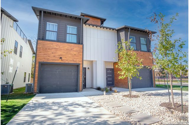 1003 S Olive St Unit 102, San Antonio, TX 78210