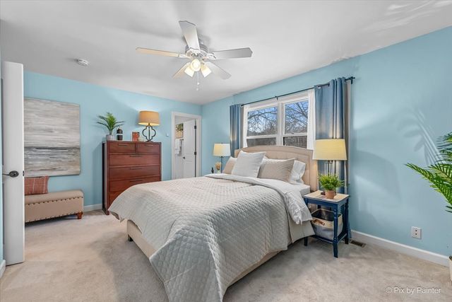 681 Windemere Lane, Lake Zurich, IL 60047