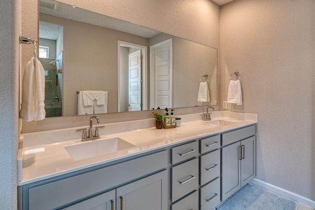 3140 KACIE Road NE, Rio Rancho, NM 87144