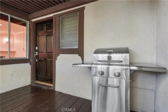 15457 Moorpark 5, Sherman Oaks, CA 91403