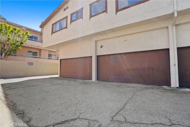 15457 Moorpark 5, Sherman Oaks, CA 91403