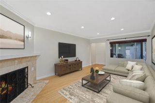 15457 Moorpark 5, Sherman Oaks, CA 91403