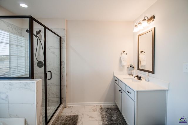 227 Shoshone Circle, Kathleen, GA 31047