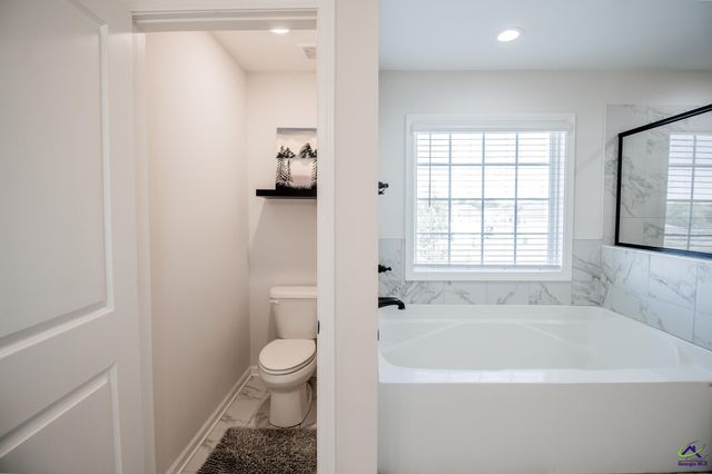 227 Shoshone Circle, Kathleen, GA 31047