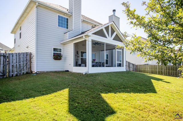 227 Shoshone Circle, Kathleen, GA 31047