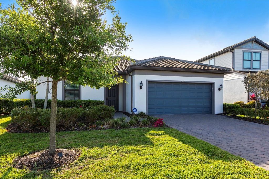 6019 BLUESTAR COURT, Bradenton, FL 34211