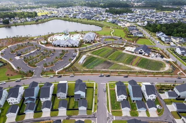295 Citrus Drive, Summerville, SC 29486