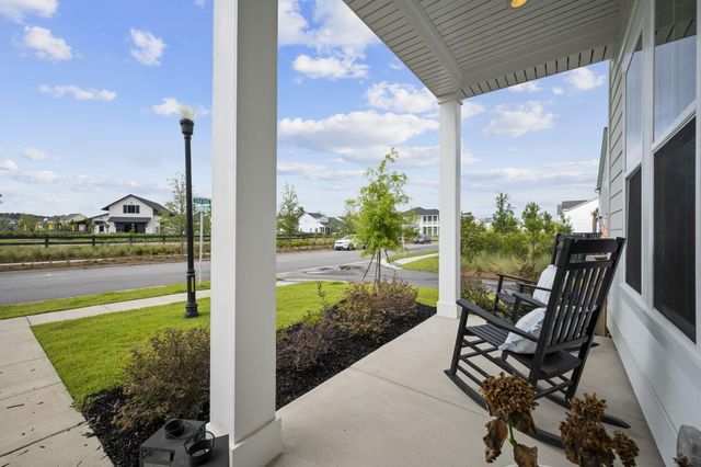 295 Citrus Drive, Summerville, SC 29486
