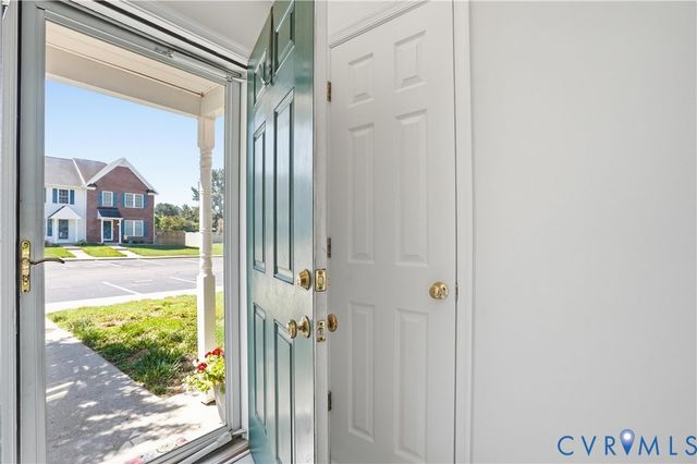 6144 Thicket Run Way, Mechanicsville, VA 23111
