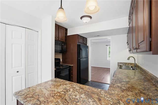 6144 Thicket Run Way, Mechanicsville, VA 23111