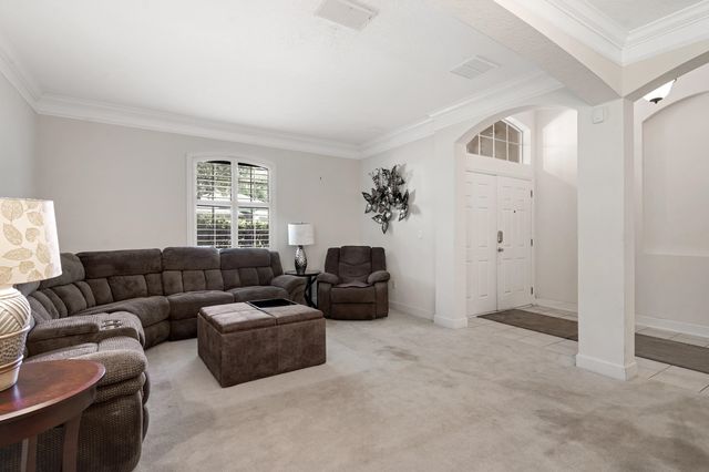 805 Riley Ln, St Augustine, FL 32095