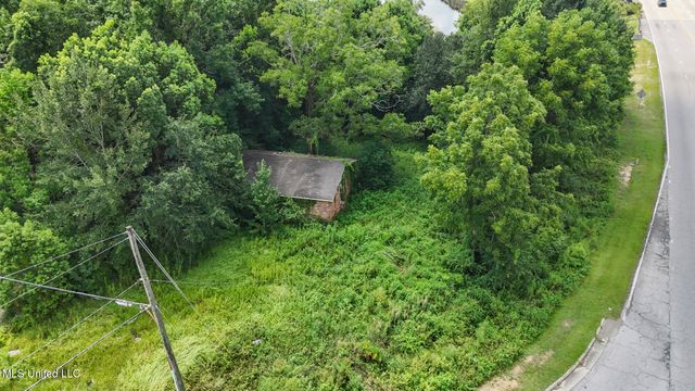 3916 Dutch Bayou Road, Moss Point, MS 39563