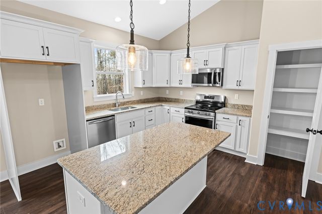 1676 Jerusalem Church Rd, Buckingham, VA 23921