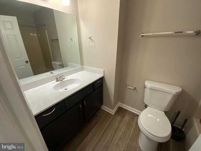 6286 SPRING KNOLL DR, Harrisburg, PA 17111