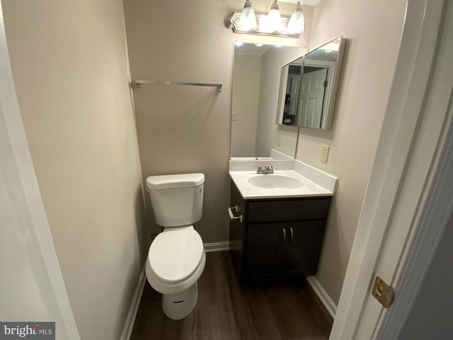 6286 SPRING KNOLL DR, Harrisburg, PA 17111