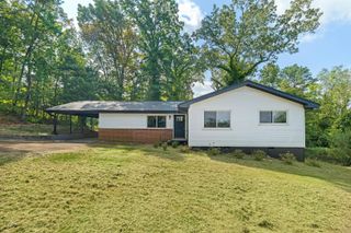 3706 Hemingway Drive, Chattanooga, TN 37406