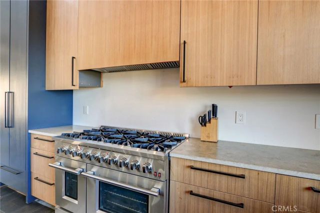 9449 Equestrian Drive, Riverside, CA 92503