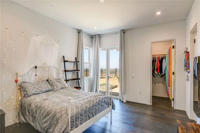 9449 Equestrian Drive, Riverside, CA 92503