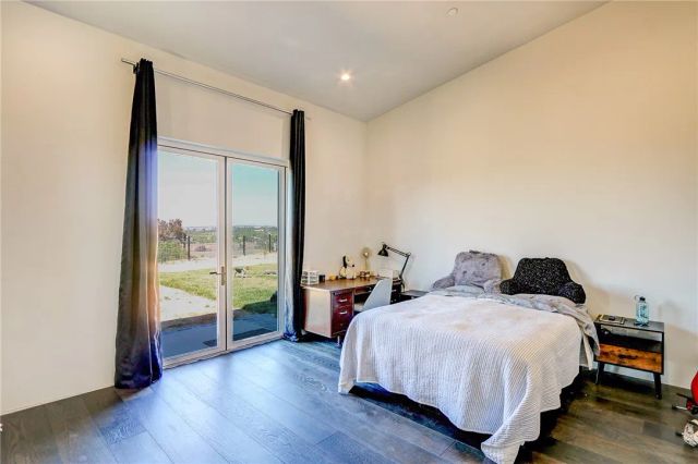 9449 Equestrian Drive, Riverside, CA 92503