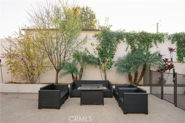 1135 E Verdugo Avenue, Burbank, CA 91501