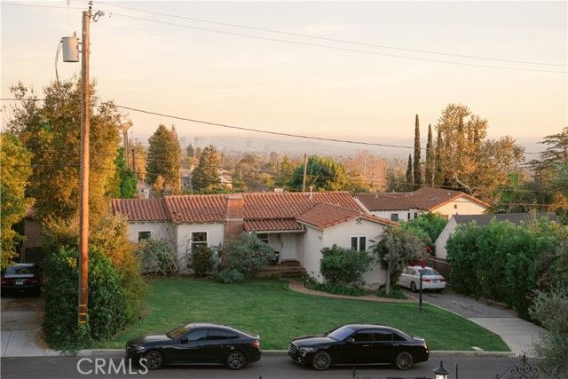 1135 E Verdugo Avenue, Burbank, CA 91501