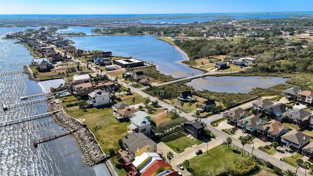 2102 Todville Road, Seabrook, TX 77586