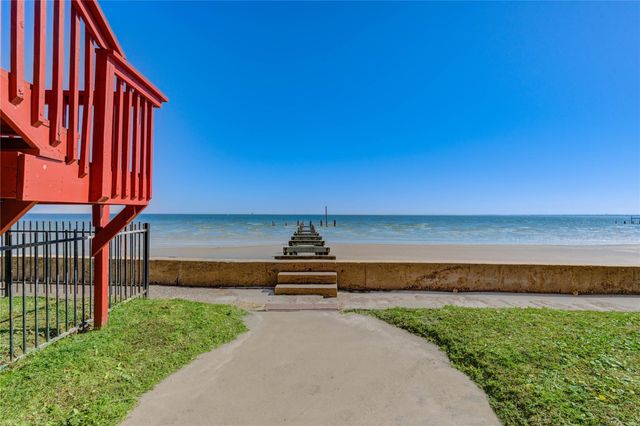 2102 Todville Road, Seabrook, TX 77586