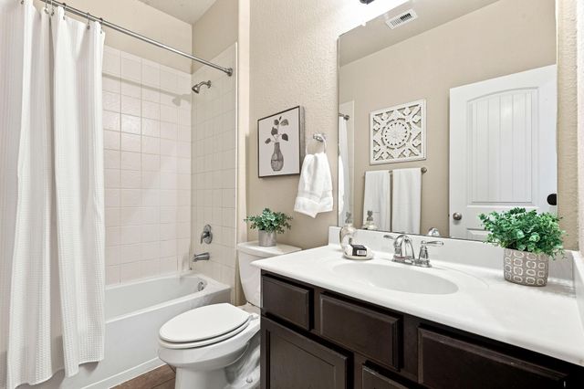 1144 Jacobs Lake Boulevard, Conroe, TX 77384