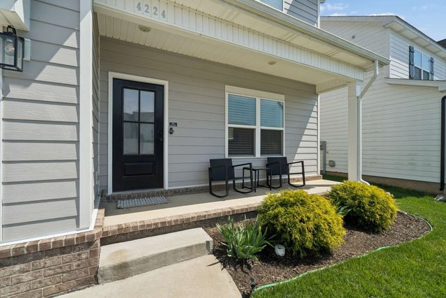 4224 Stark St, Murfreesboro, TN 37129