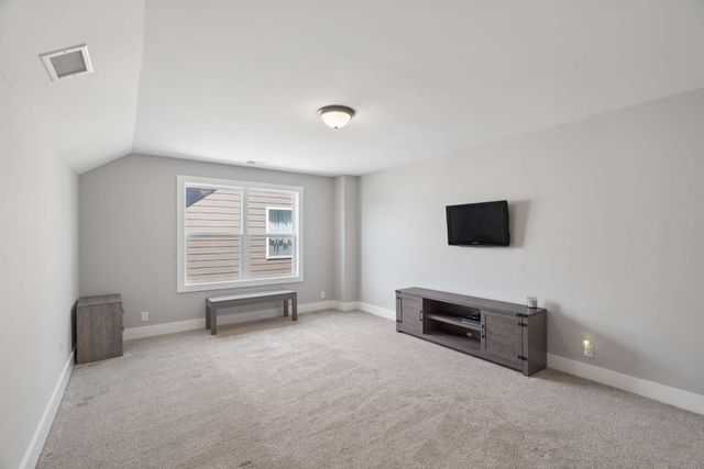4224 Stark St, Murfreesboro, TN 37129