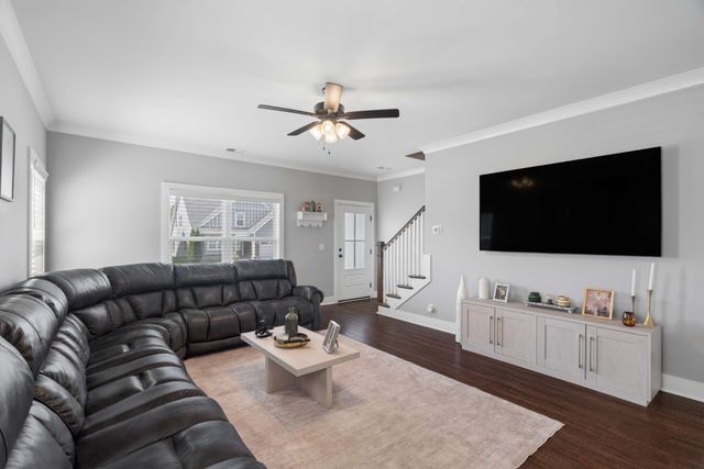 4224 Stark St, Murfreesboro, TN 37129