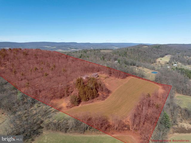 152 CHERRYWOOD WAY, Port Matilda, PA 16870