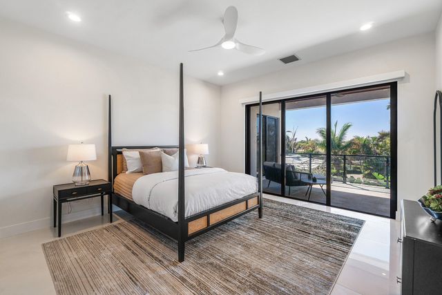 450 NE 10th Street, Boca Raton, FL 33432