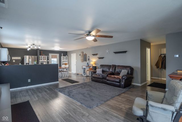 11418 N Meadowbend Way, Monrovia, IN 46157