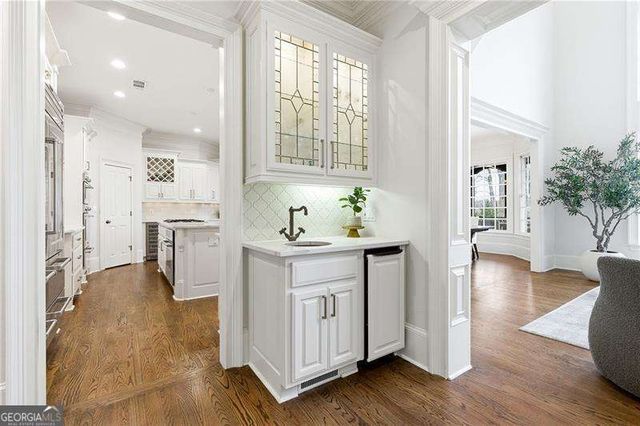 135 Foxhollow Trail, Alpharetta, GA 30004