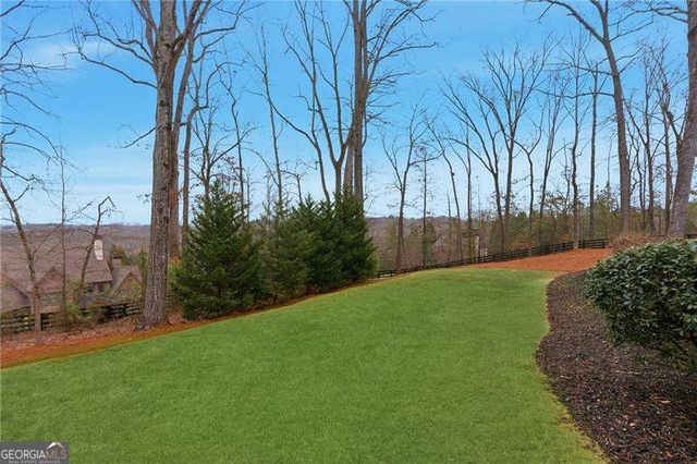 135 Foxhollow Trail, Alpharetta, GA 30004