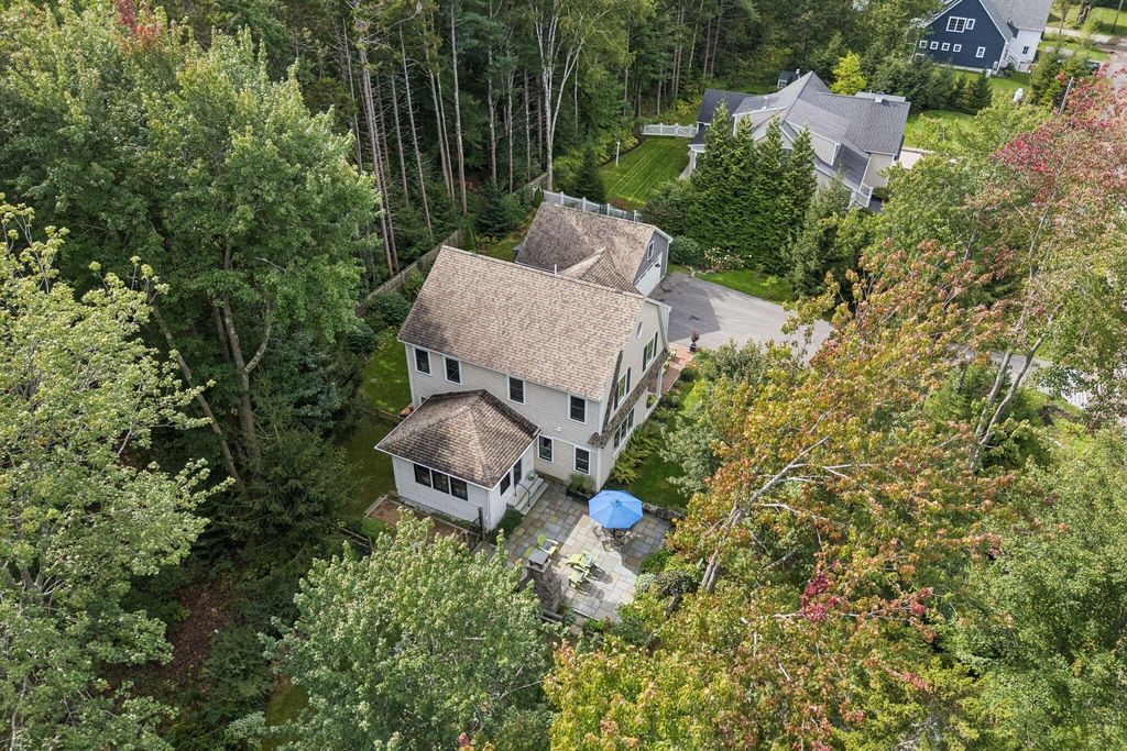16 Forest Hill Lane, Kennebunk, ME 04043 — photo 2