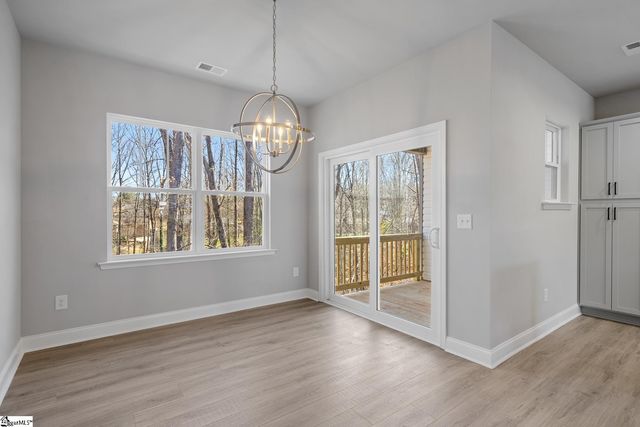 628 Forest Creek Circle, Greer, SC 29651