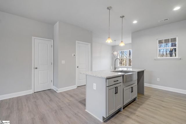 628 Forest Creek Circle, Greer, SC 29651
