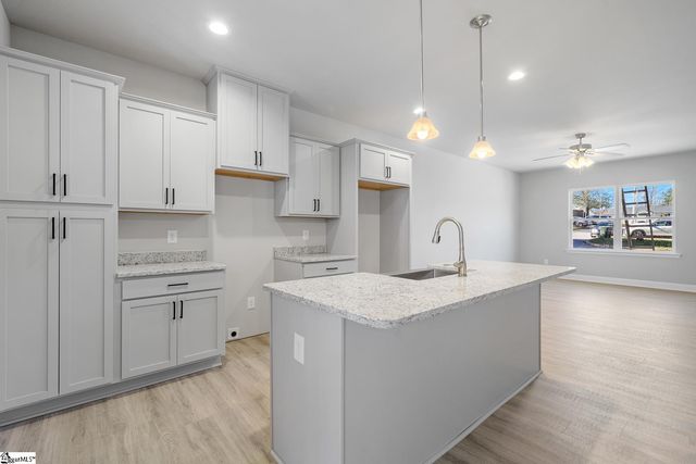 628 Forest Creek Circle, Greer, SC 29651