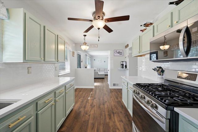 8210 N Henry Ruff Road, Westland, MI 48185