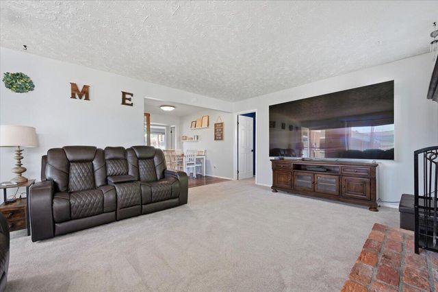 8210 N Henry Ruff Road, Westland, MI 48185