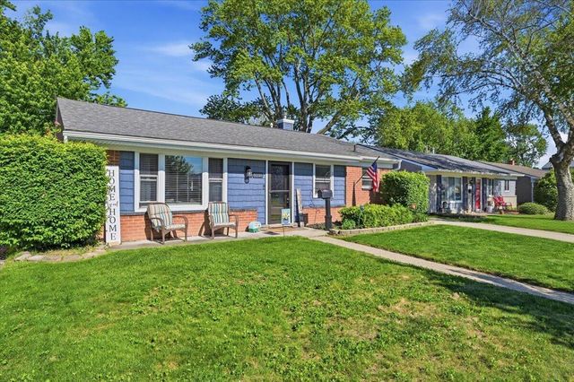 8210 N Henry Ruff Road, Westland, MI 48185