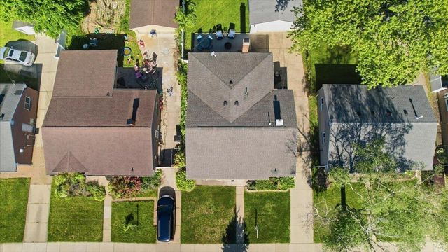 8210 N Henry Ruff Road, Westland, MI 48185