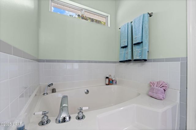 304 Summerwood Drive, Panama City Beach, FL 32413